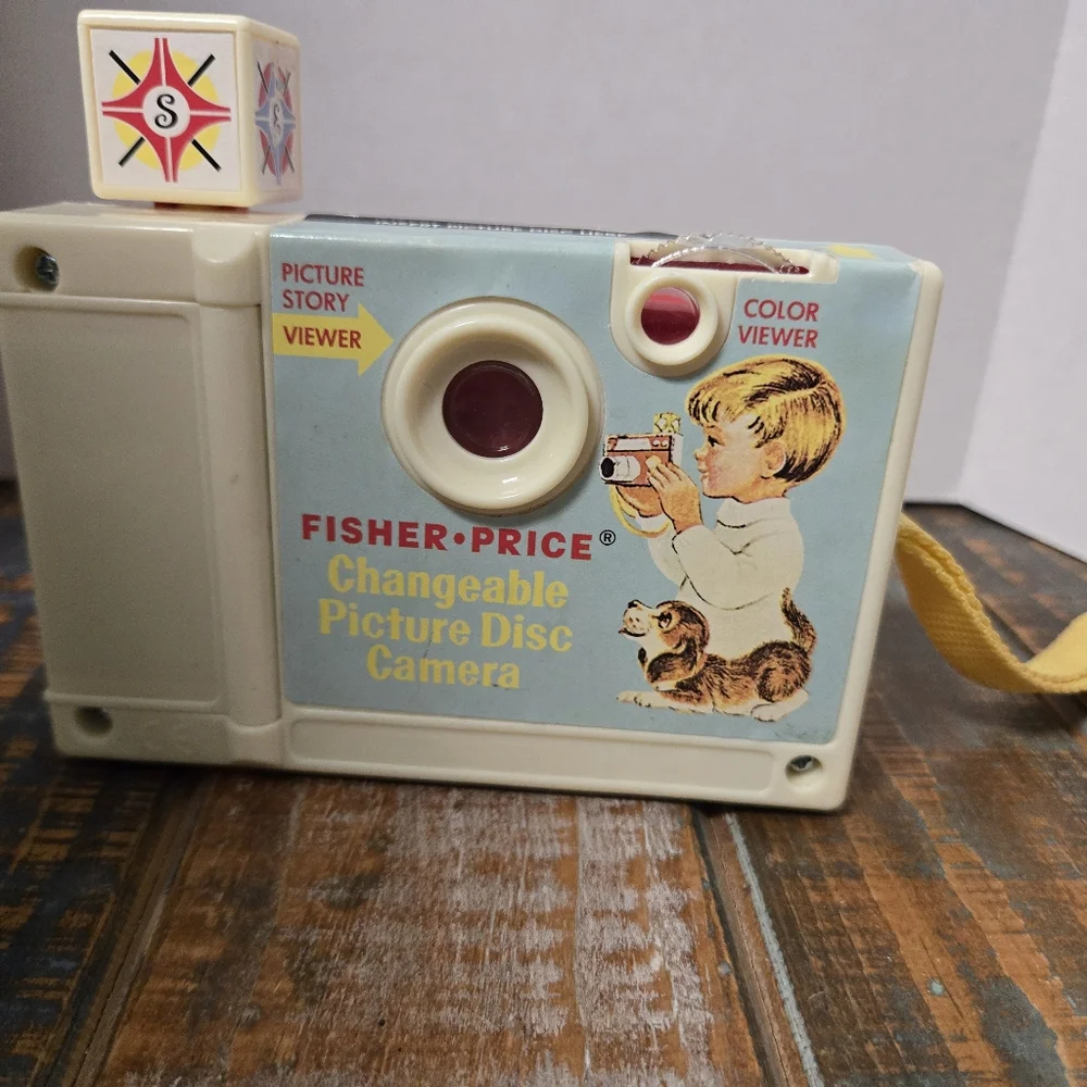 Fisher-Price Changeable Picture Disc Camera Red and Cream Kids' Camera Vintage